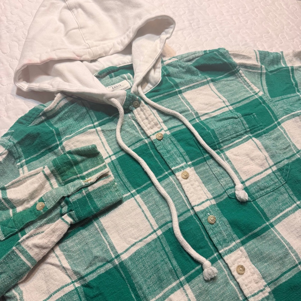 American Eagle Women M Hooded Flannel Shirt Green Plaid Button Up OUTDOORS CABIN
